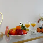 Cosy Renovated Studio In Heart Of Marais, Best Area To Discover In Paris