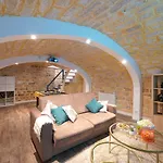 Atypical & Spacious Apartment Close To Most Beautiful Park Morceau