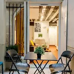 Sweety Home In Center Of Paris