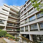Bright Apartment With Balcony For 5 In Paris By Weekome
