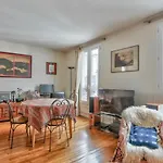 Cozy Apartment For 2 - Paris 11E