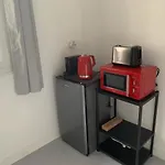 Studio Perfect For 2 Adults And 1 Kid, And Up To 2 Kids - Jourdain 20E, 25Mn To Louvre Via Line M11