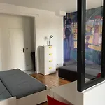 Studio Perfect For 2 Adults And 1 Kid, And Up To 2 Kids - Jourdain 20E, 25Mn To Louvre Via Line M11