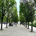 Enjoy Paris
