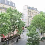 34 M Pres De La Place De La Bastille