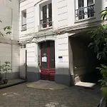 Appartement Haussmanannien Cosy - Republique