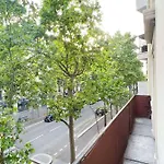 Cozy Haven Near Place De Nation
