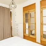 Charming With Terrace In The Heart Of The 17Th