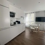 Republique & Le Marais - City Apartment