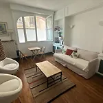 Beautiful Bright Studio - Close To The Seine