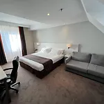 Holiday Inn Paris-Auteuil
