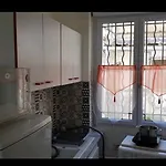 Appartement 2 Pieces Paris 20Eme