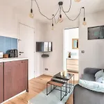 Cozy And Practical Apt In The 10Th Arrondissement