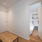 49 Rochechouart - Cozy Apartment Near Montmartre