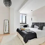 Cosy Apartment 2Br-6P Champs Elysees