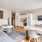 23 - Charming 3Bdr Parisian Apartment In Montorgueil