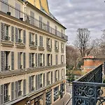 Urban Flat 75 - Sublime 3Bdr Flat Near Les Jardins Du Luxembourg