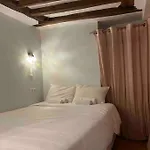 Paris Le Marais Duplex