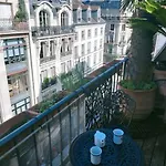 Paris Centre Grand Duplex Avec Belle Terrasse