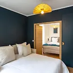 The Blue Suite Downtown Montmartre