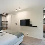 Studio Sacre Coeur By Studio Prestige