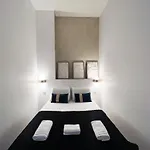 Urban Flat 66 - Pretty 3 Bedroom In Paris