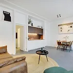 Pick A Flat\'S Apartment In Saint-Michel - Rue Pestalozzi