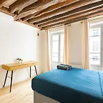 Appartement Quartier Fontaine Chatelet Les Halles Free Netflix