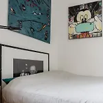 Nid Artistique Et Cosy Au Coeur De St Germain Des Pres, Paris 6