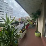 La Vie En Rose-Montparnasse