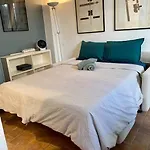 Tres Joli Studio En Plein Coeur Du 11Eme