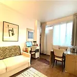 Tres Joli Studio En Plein Coeur Du 11Eme