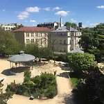 Escapade Familiale A Grenelle