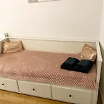 Magnifique Studio Bien Desservi