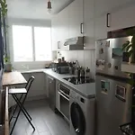 Sunny Flat In Paris