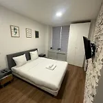 Charming & Welcoming Flat Next To Tost Beautiful Places In Paris Museum Of Modern Art Quai Branly Museum