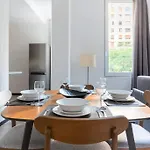 Passy/Ranelagh Ii: Magnifique Appartement 4P-1Br