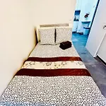 Dream Dwell Paris-Two Bedrooms Apart Near Gare Du Nord