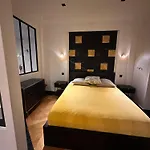 Appartement Cosy Sur Les Champs-Elysees Renoved