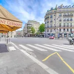 Luxurious Flat In Saint-Germain-Des-Pres