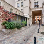 33 - Flat Av Des Champs-Elysees