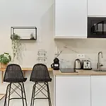 Rent A Room - Residence Charon