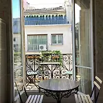 Bed And Breakfast Paris Quartier Champs-Elysees