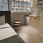 Bright Charming Modern Studio By Dreamy Canal