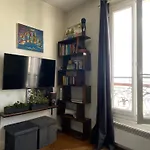 Super Appartement Au Coeur De Montmartre
