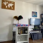 Super Appartement Au Coeur De Montmartre