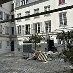 Authentic Apartment 1Br-4P Republique - Le Marais