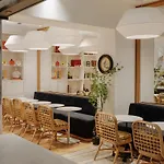 Solly Hotel Paris