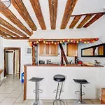 Appartement Charmant, Atypique Et Central !