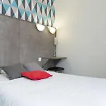 Panam Hotel - Place Gambetta-Mairie de gambetta